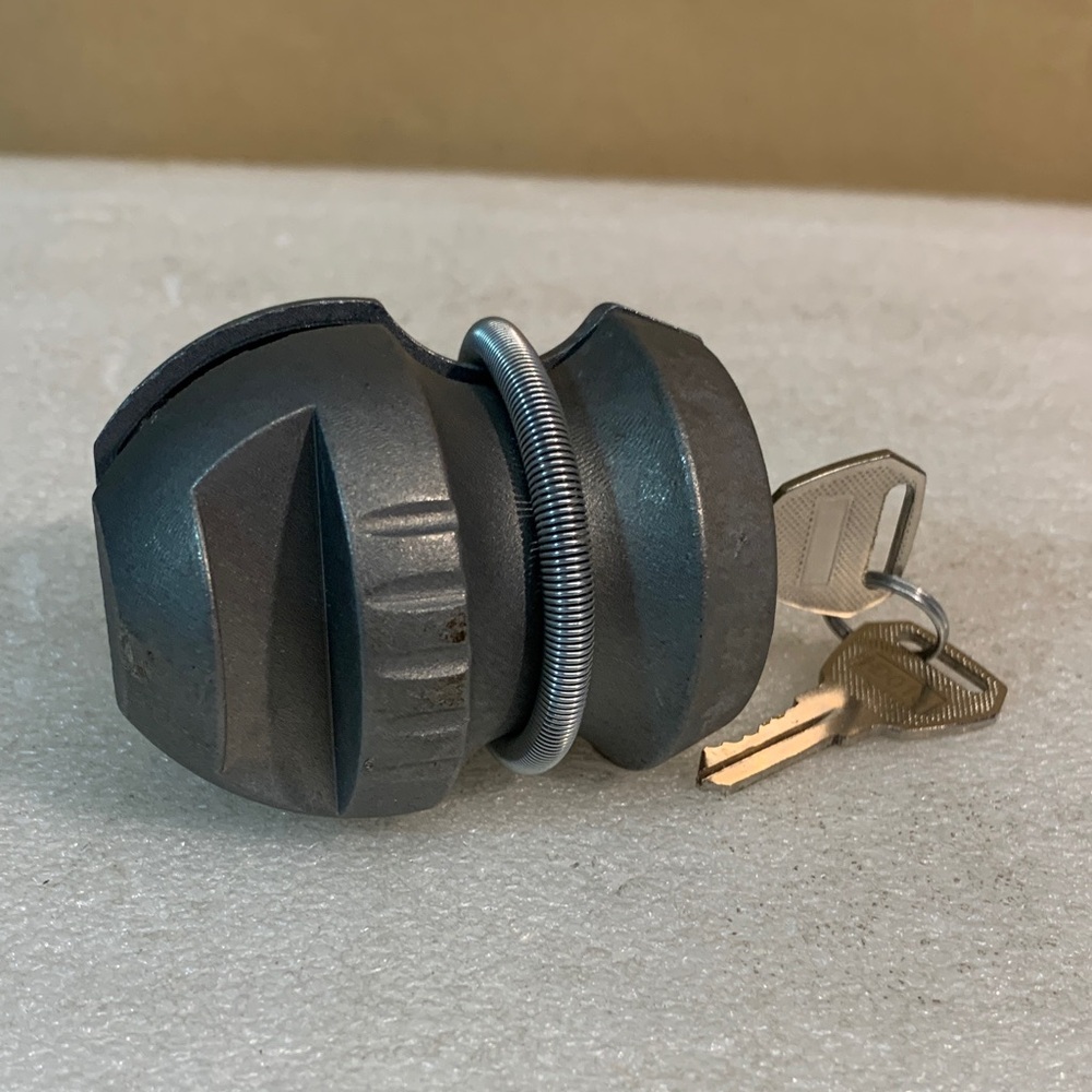 Gray Key Lock with Keychain - Picture 2 of 7